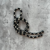 Yoggle Change - The Chaplin (Golden Black)